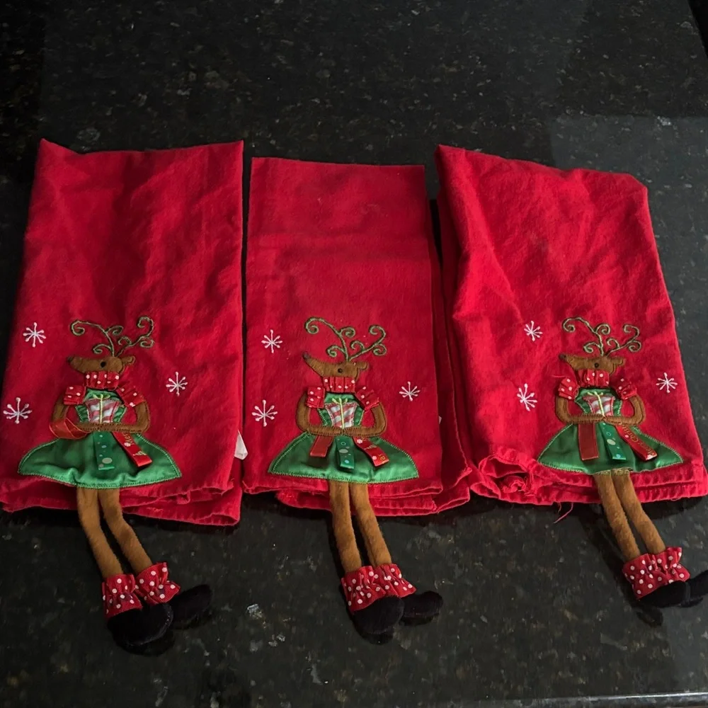 Pier One Festive Red Reindeer Christmas Drying Dish Tea Towels Set of 3